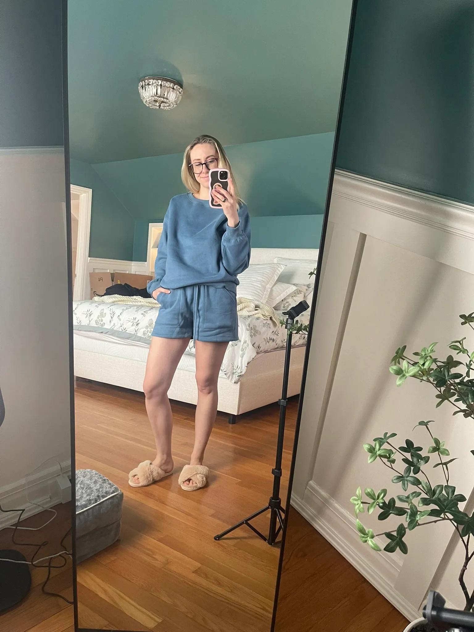 Melinda Godel, Blue Set, Fuzzy Slides