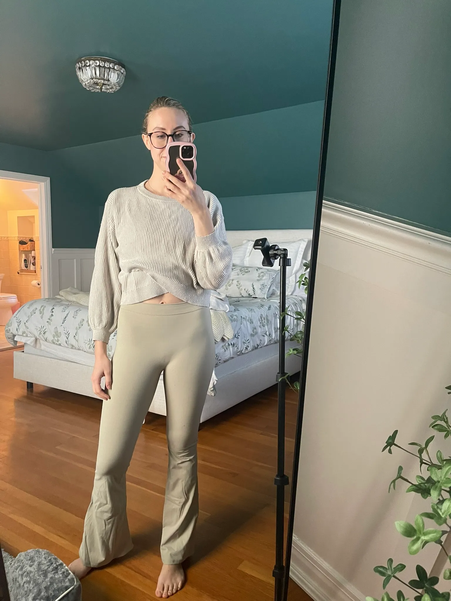 Melinda Godel, Sage Pants First